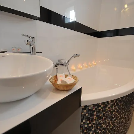 Gloria Bed & Breakfast Tychy