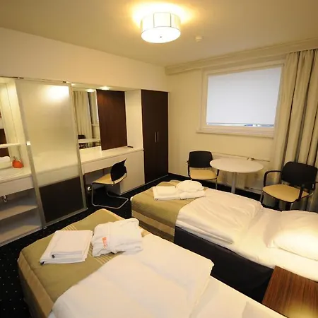 Gloria Bed & Breakfast 3*